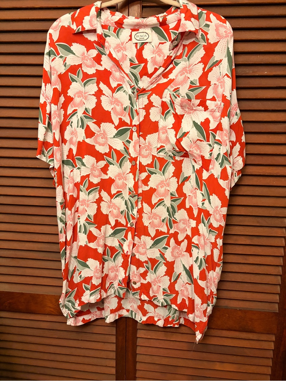 Benoa Red Floral Button-Up Shirt